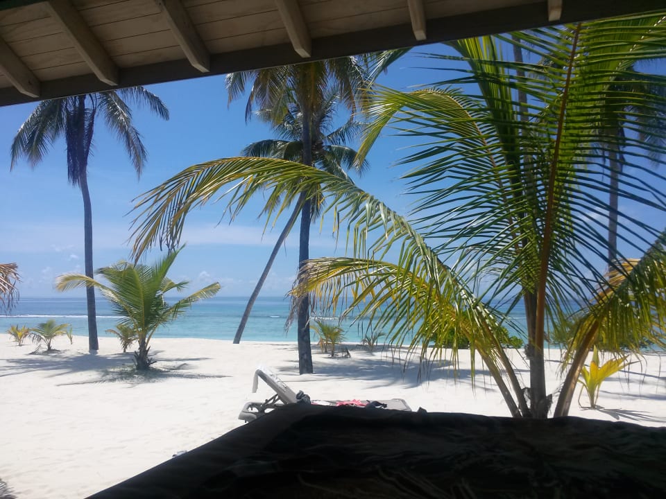 Aussicht von unserem Bungalow Kuredu Island Resort & Spa