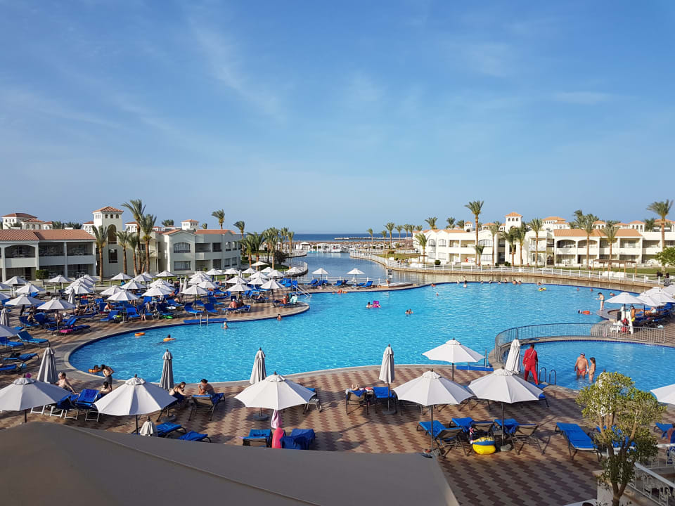 Meerblick vom Pool aus  Pickalbatros Dana Beach Resort - Hurghada