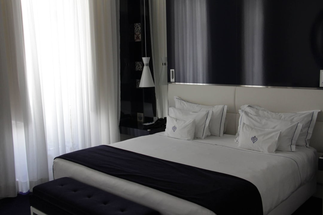 Großes und bequemes Bett Portugal Boutique Hotel
