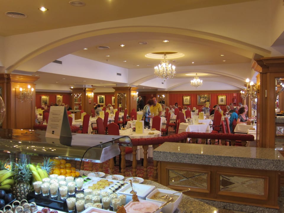 Ein Teil des Restaurants Hotel Riu Palace Maspalomas Adults Only