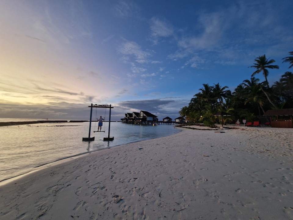 Strand Ellaidhoo Maldives by Cinnamon