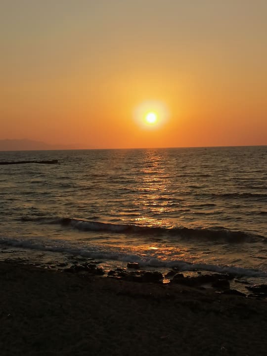 Strand Anissa Beach & Village