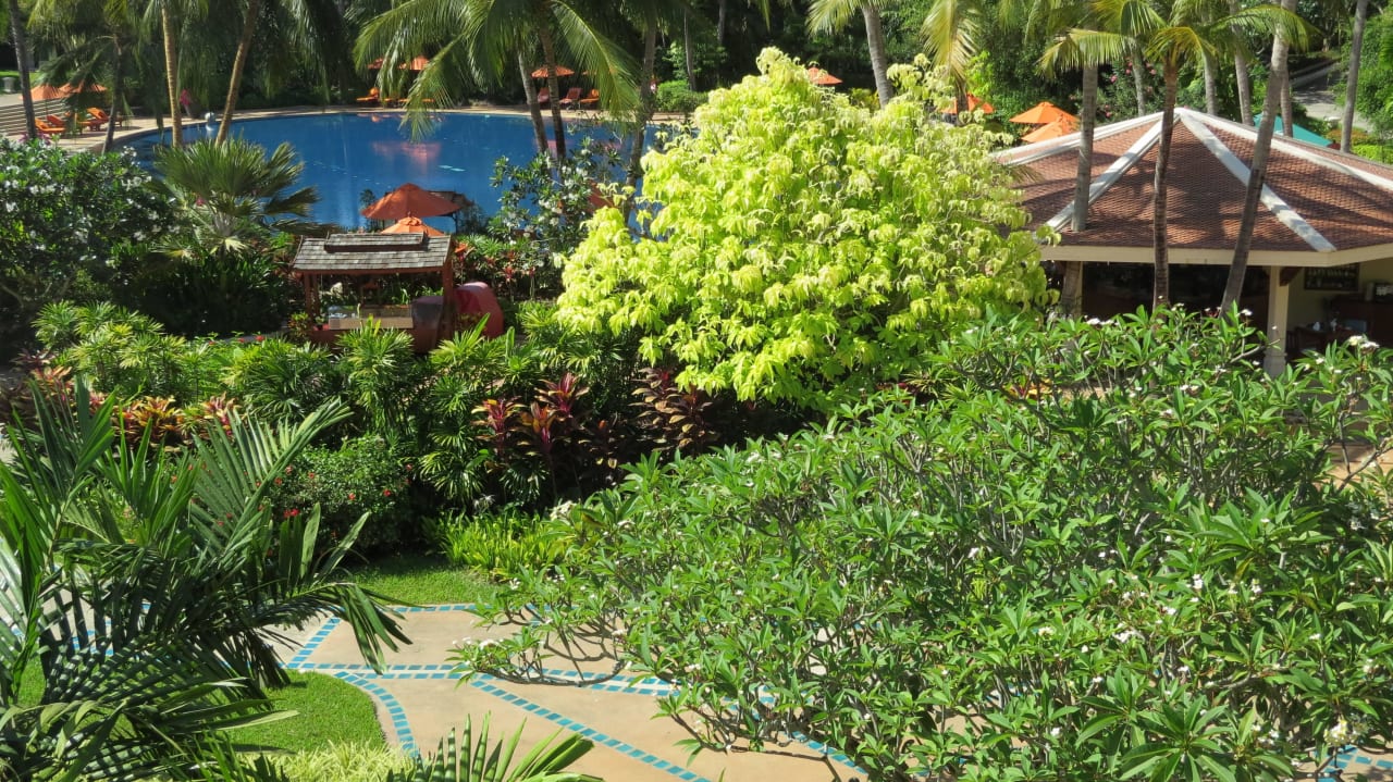 Sicht der Anlage aus dem Balkon Santiburi Koh Samui