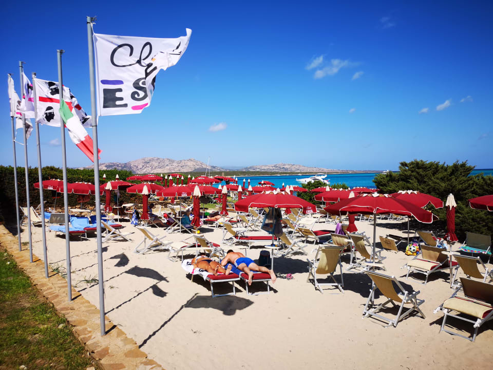 Strand Club Esse Roccaruja