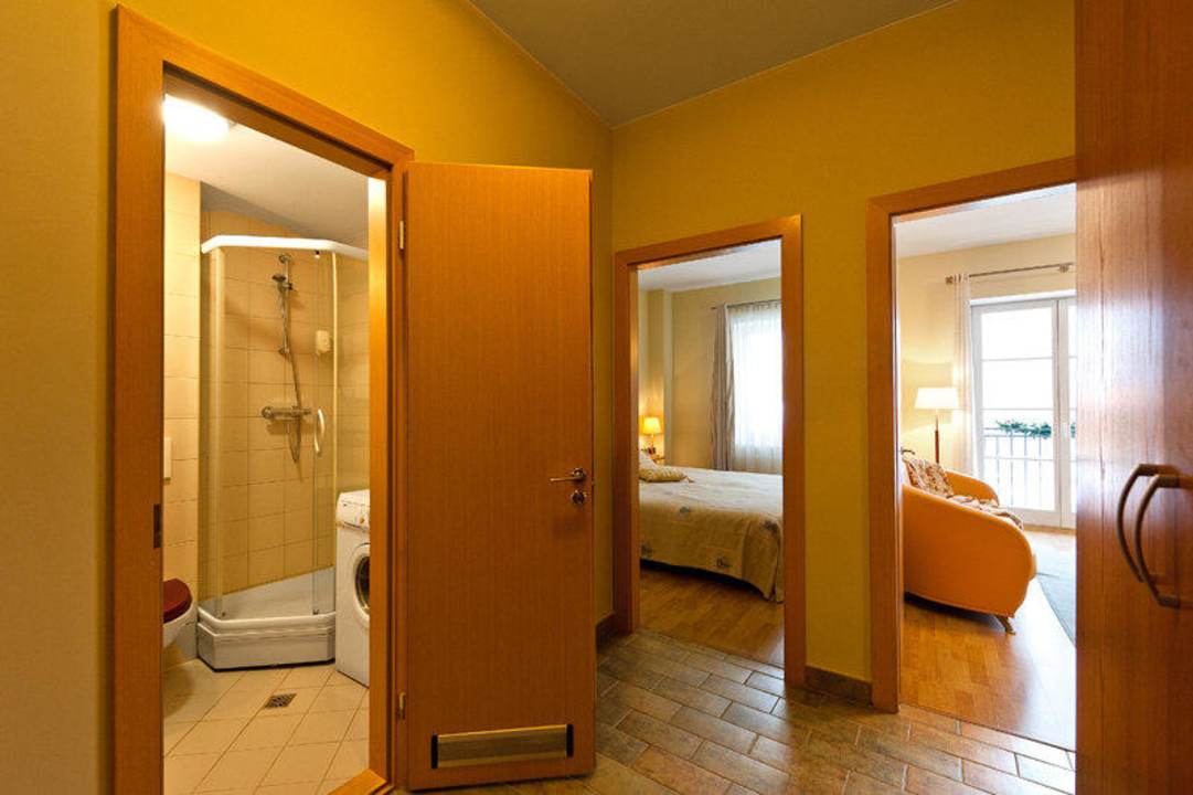 Interior Barbacan Apartments