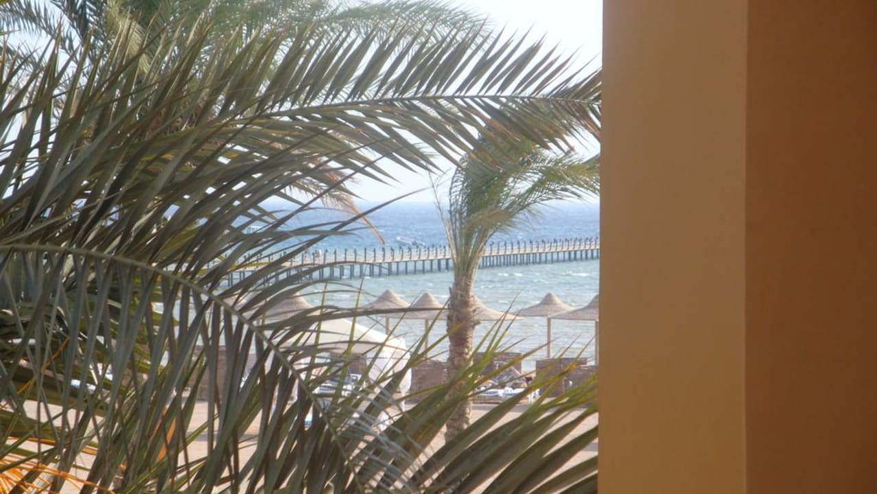 Blick auf den langen Strand Stella Beach Resort & Spa Makadi Bay