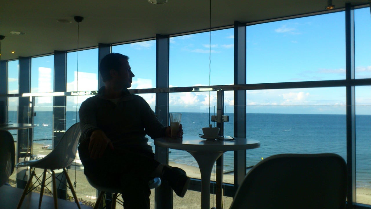 Hotel-Cafe im oberen Stockwerk Marine Hotel by Zdrojowa