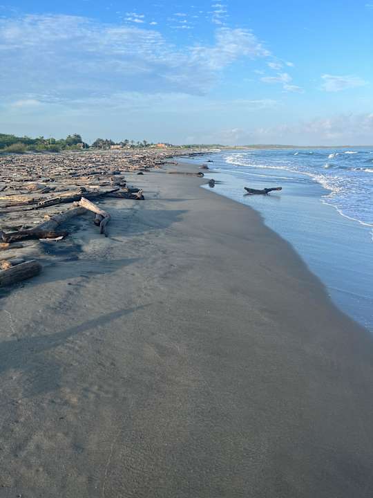 Strand Tambo Marina Eco Hostal