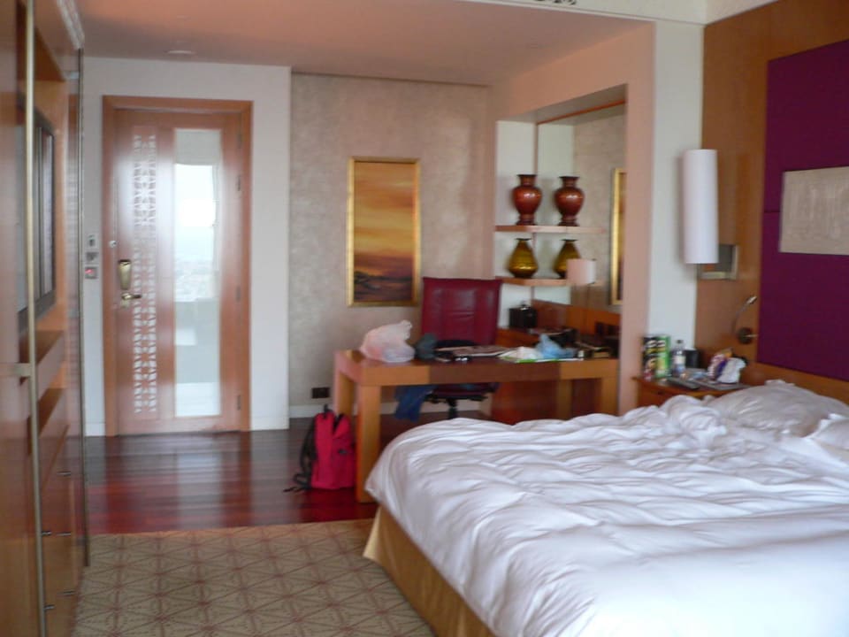 Hotelzimmer The H Hotel Dubai