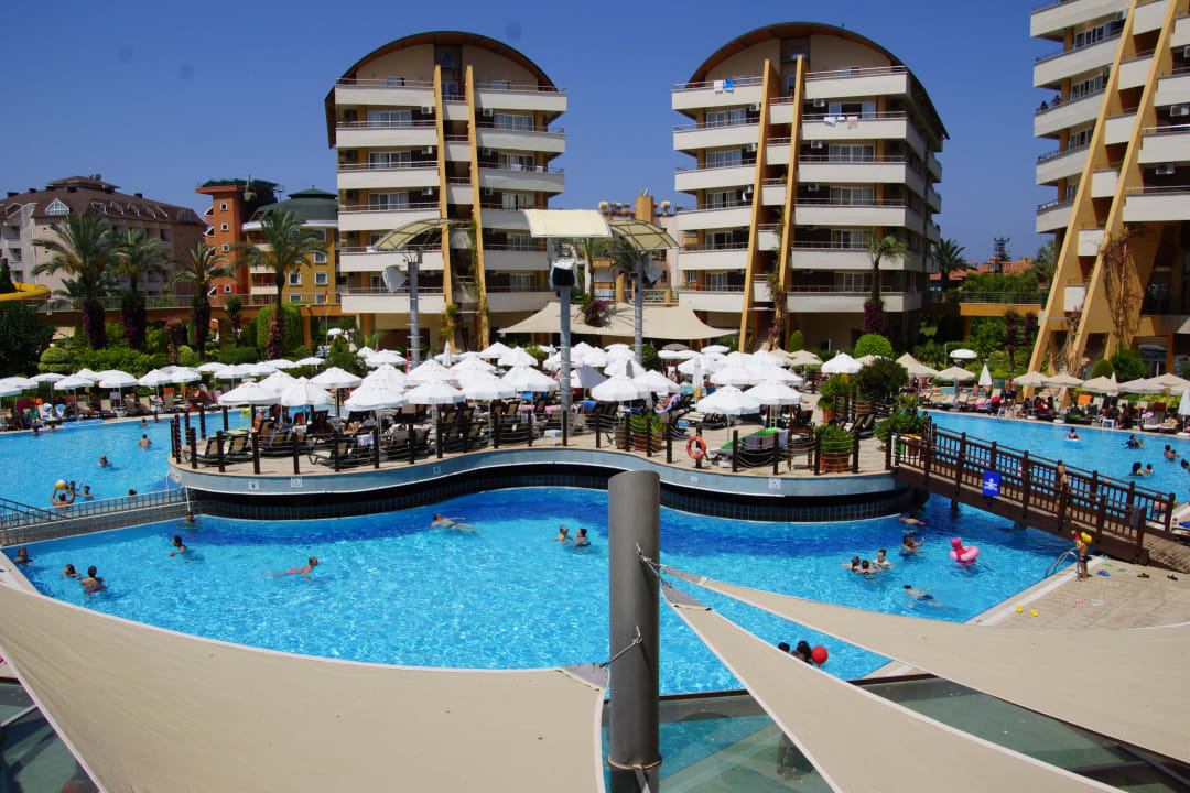 Hautpool Alaiye Resort & Spa