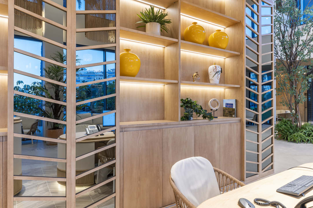 Lobby Port Hotel Alicante City & Beach