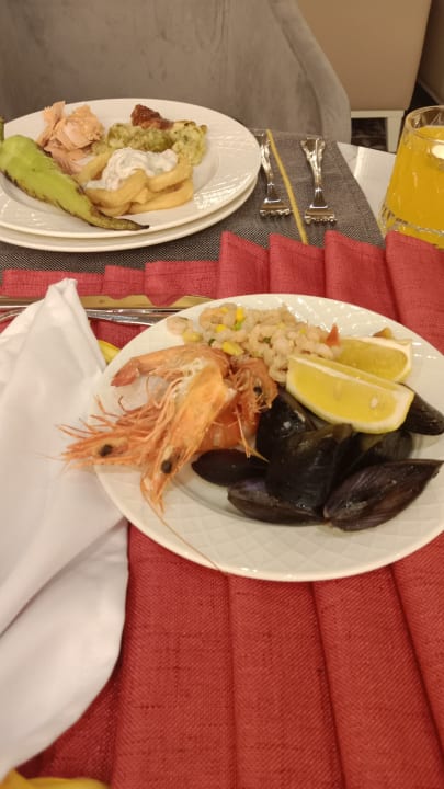 Gastro Serenity Queen Hotel