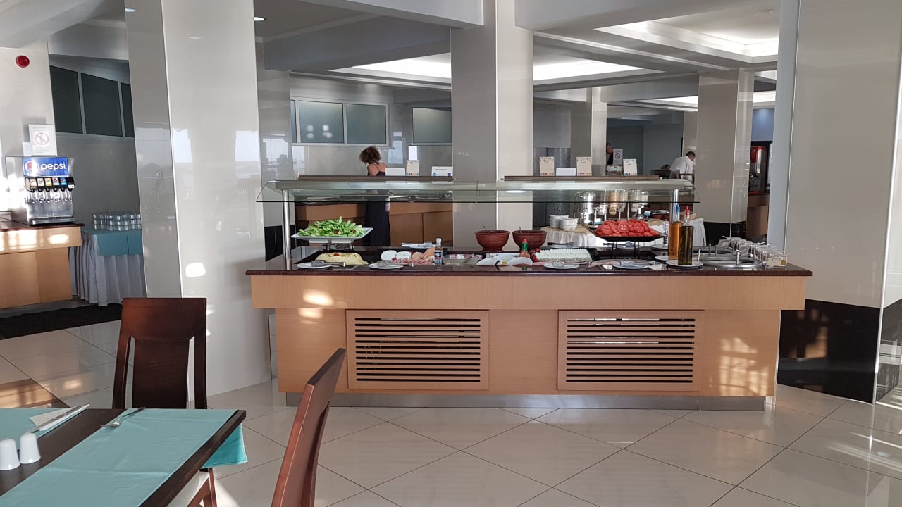 Gastro Grand Blue Beach Hotel