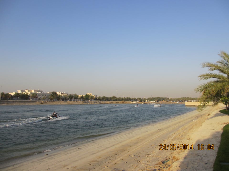 Kanal Hotel Novotel Abu Dhabi Gate