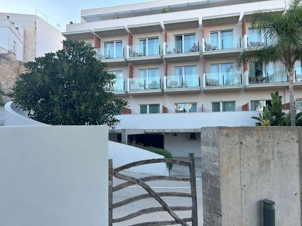 Außenansicht Hotel Catalonia Mirador des Port