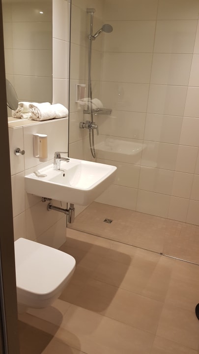 Zimmer elaya hotel stuttgart boeblingen