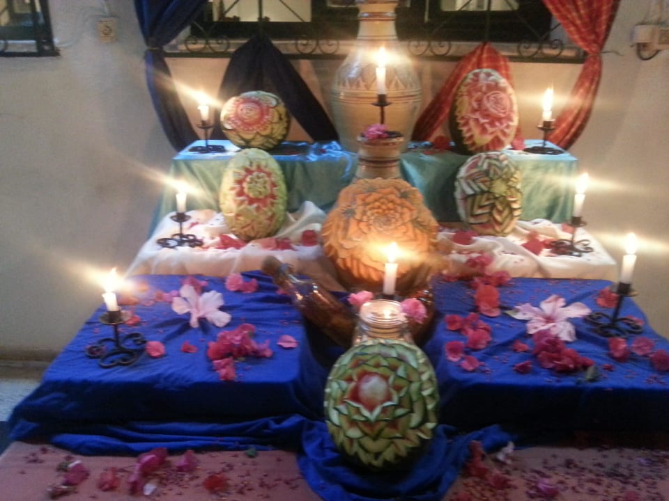 Kunstvoll geschnitzte Melonen Hotel Sangho Club Zarzis