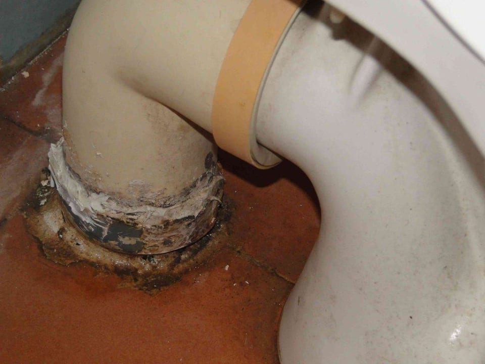 Unsauberes Bad/Toilette Hotel Monte Cristo