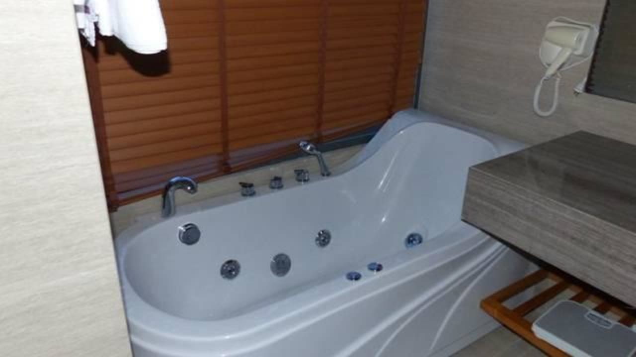 La baignoire à bulles Iris Hotel Da Nang