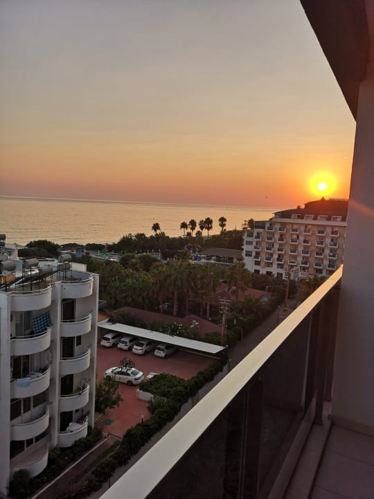 Ausblick Hotel Royal Garden Beach