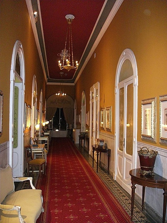 Einer der Flure im Hotel Grand Hotel Tremezzo