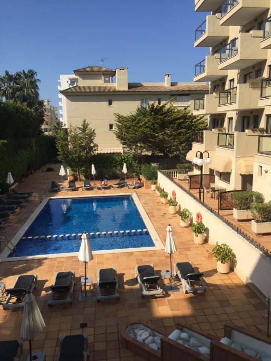 Pool Apartamentos Jade