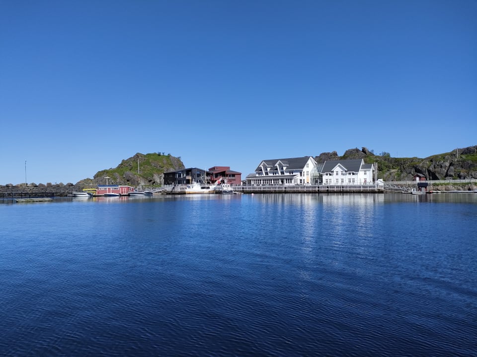 Außenansicht Hotel Hamn i Senja