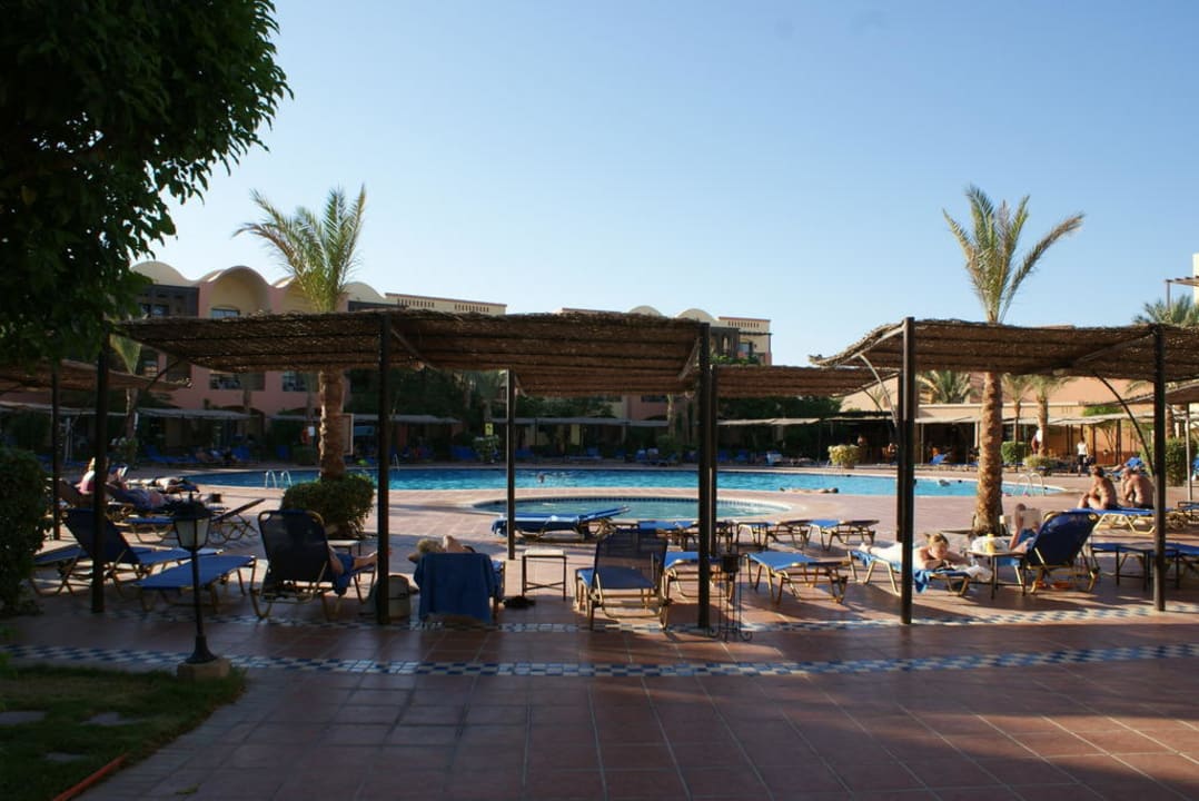 Basen Jaz Makadi Saraya Resort