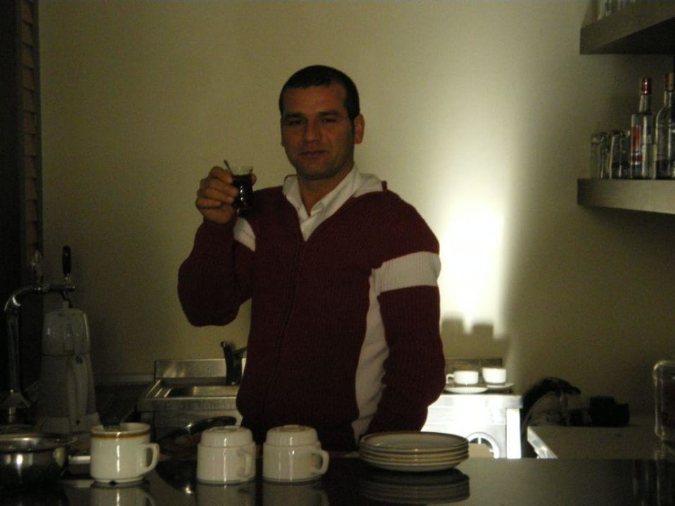 Unser super netter Kellner Ismet Hotel Sirma