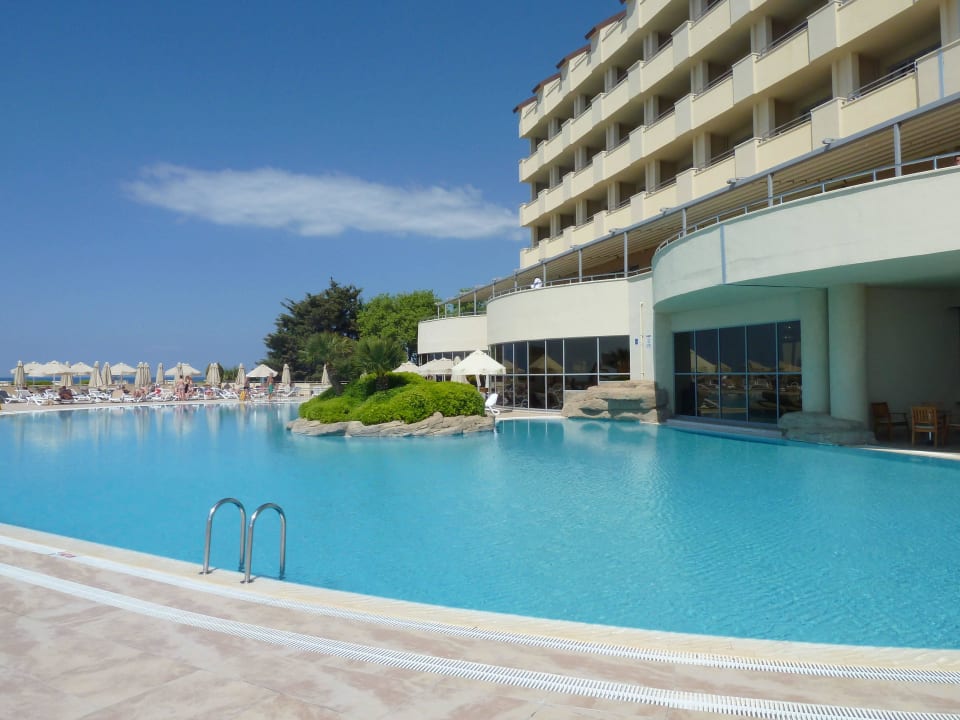 Pool Melas Resort Hotel