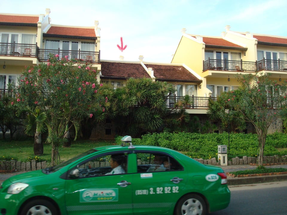 Zimmer an der lauten Straße Victoria Hoi An Beach Resort & Spa