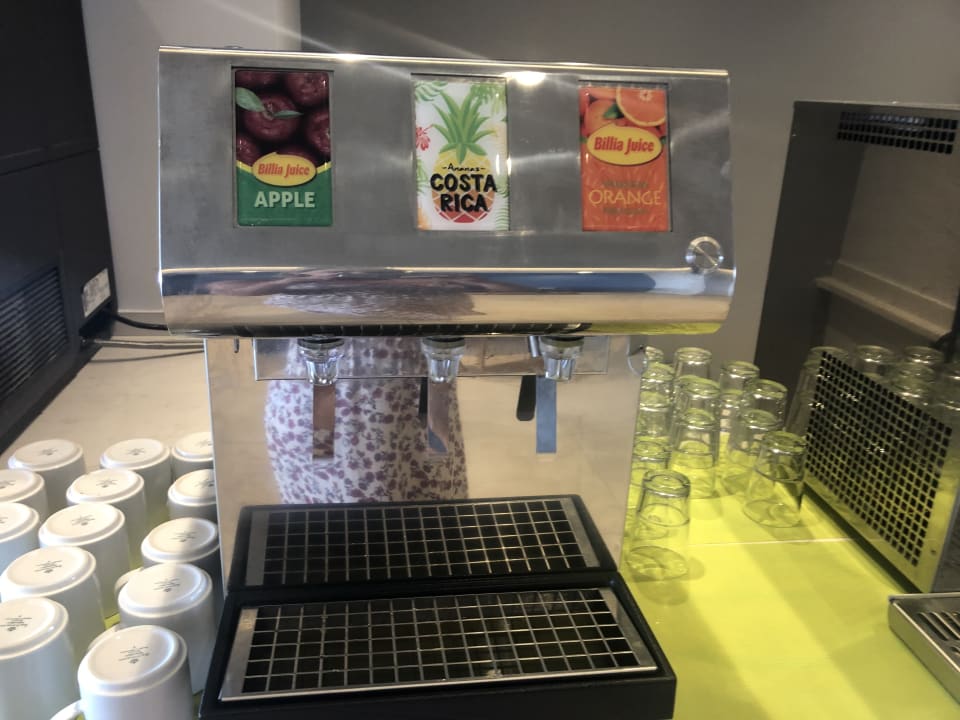 Gastro Harmony Crest Resort & Spa