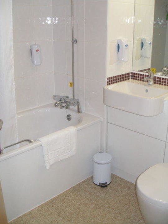 Badezimmer Hotel Premier Inn Inverness West