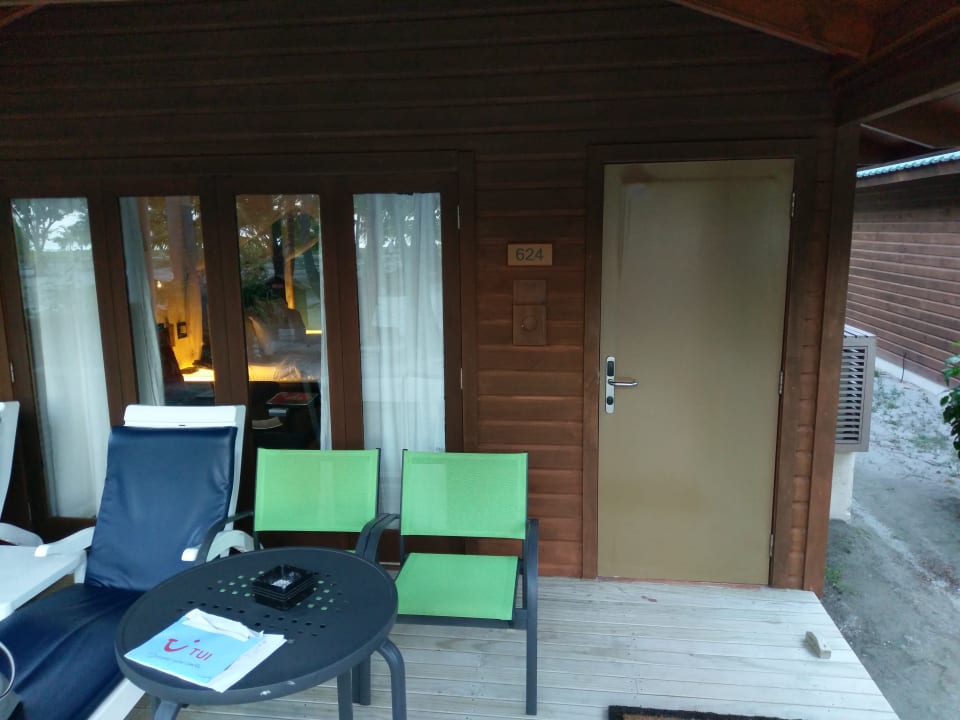 Zimmer Meeru Maldives Resort Island