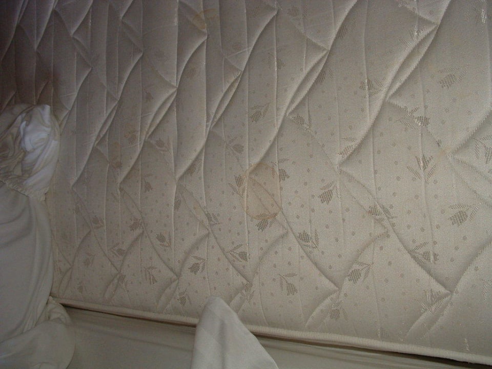 Flecken auf der Matratze Alpenhotel & Ferienwohnungen Weiherbach