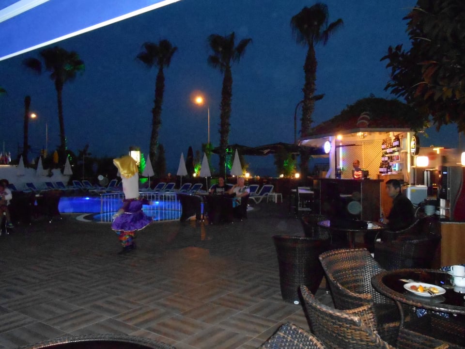 Pool Parador Beach Hotel