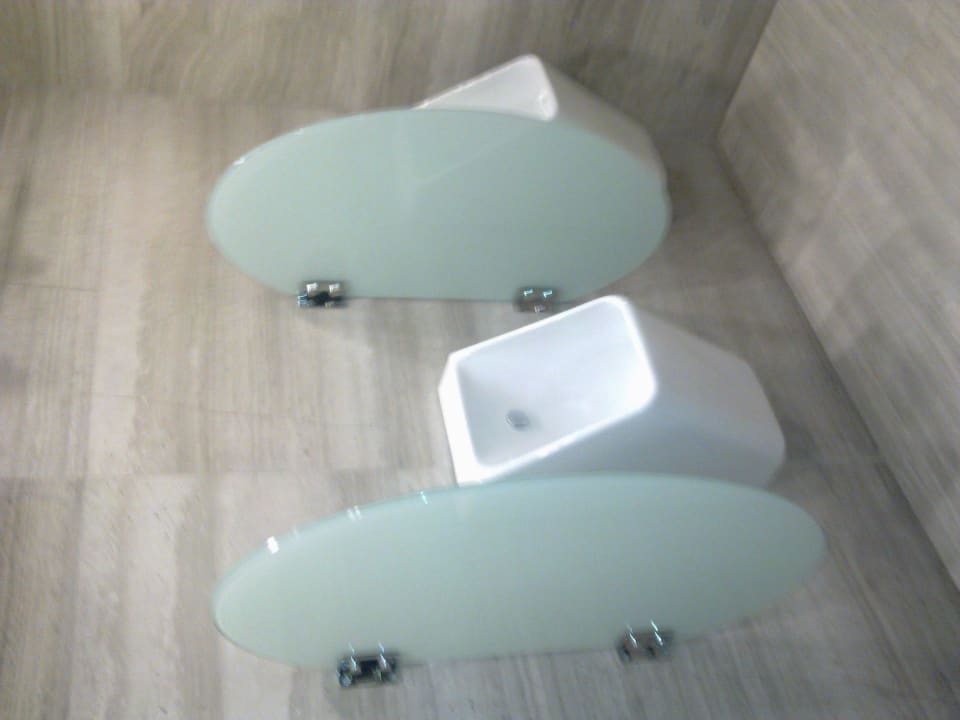 WC  Bar The Sense Deluxe Hotel