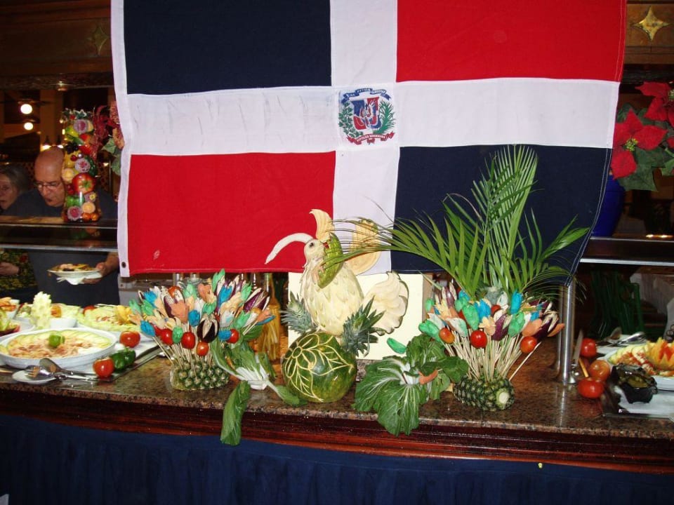beim Buffet Playabachata Hotel