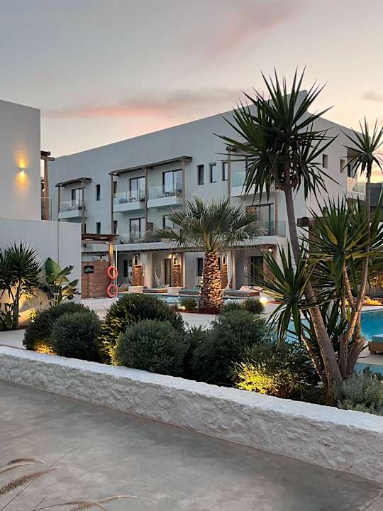 Außenansicht Paralos Lifestyle Beach