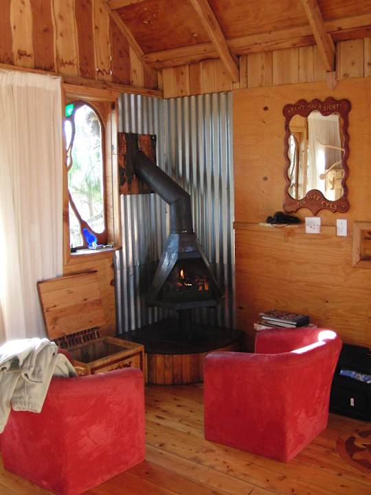 Sitzgruppe Sycamore Avenue Treehouse Lodge