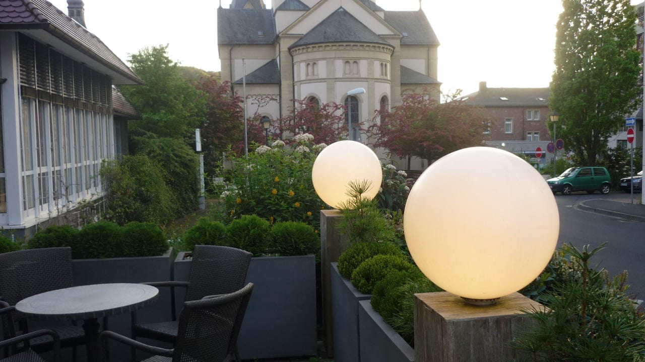 Terrasse vor dem Hotel Hotel Frankenland