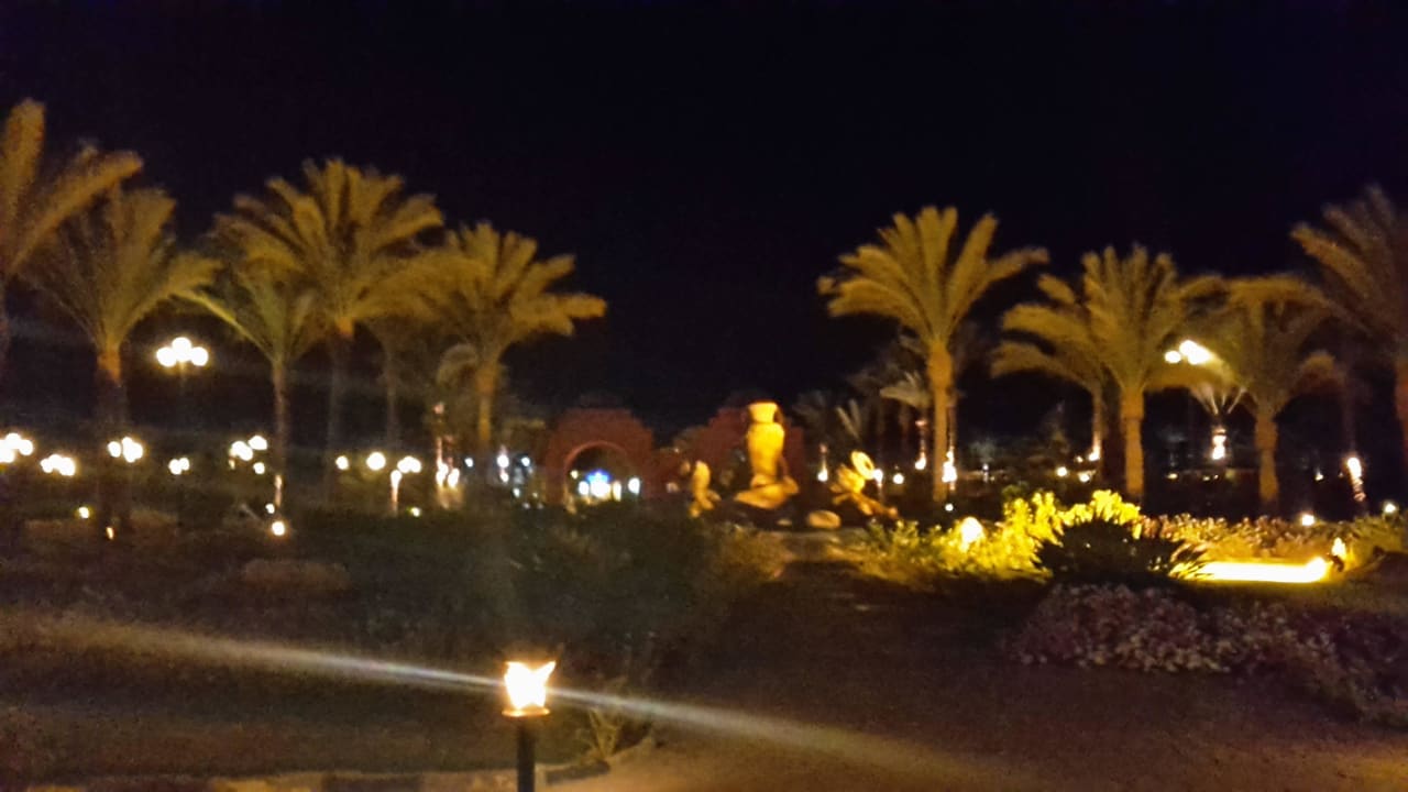 Eingang Swisstouch Oriental Resort Marsa Alam