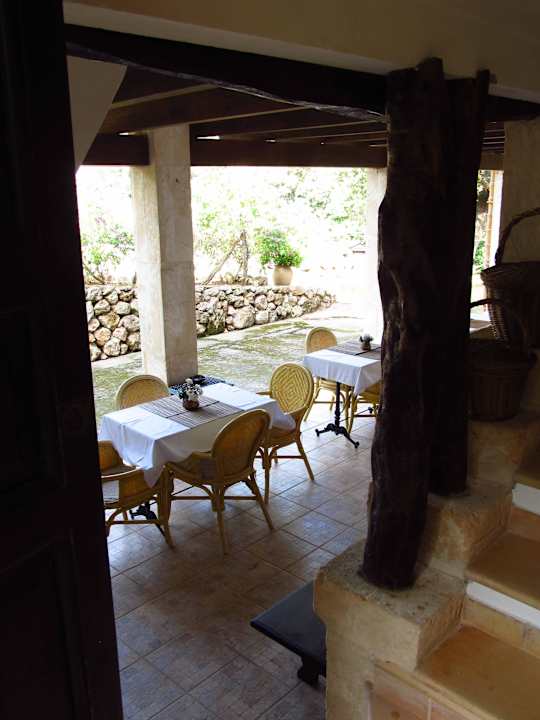 Frühstücksbereich außen Agroturismo Vall de Pollensa