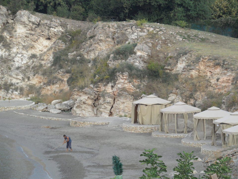 Kleiner Strand Hotel Russalka