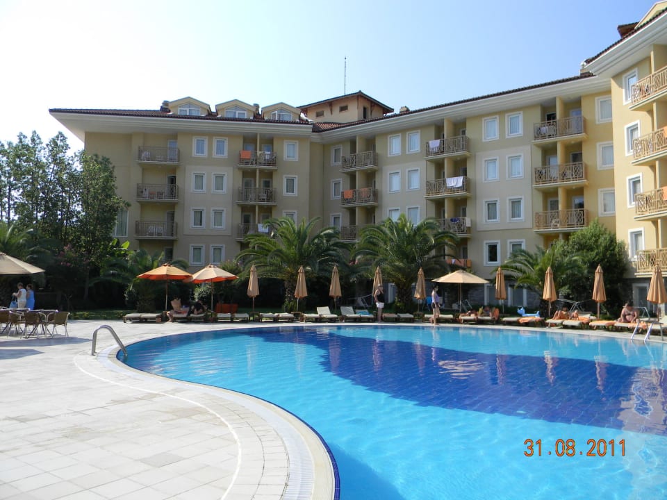 Внешний вид Akka Claros Hotel