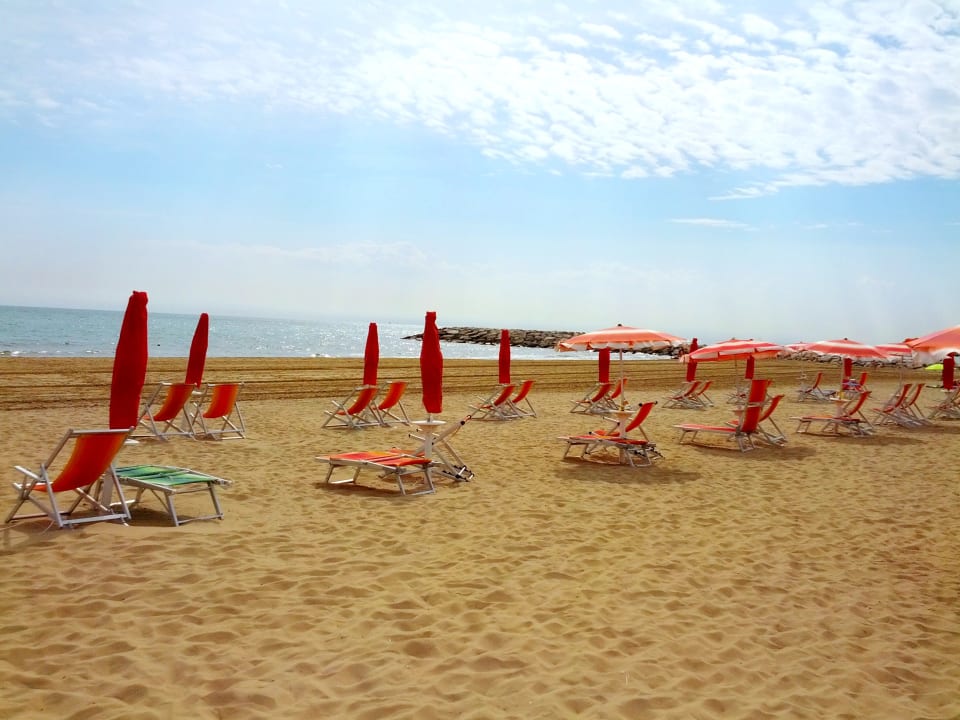 Strand Centro Vacanze Opera Nascimbeni