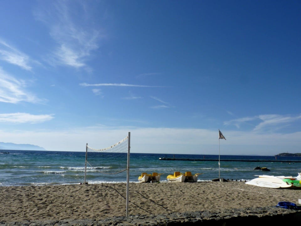 Boisko do siatkówki. Atlantique Holiday Club