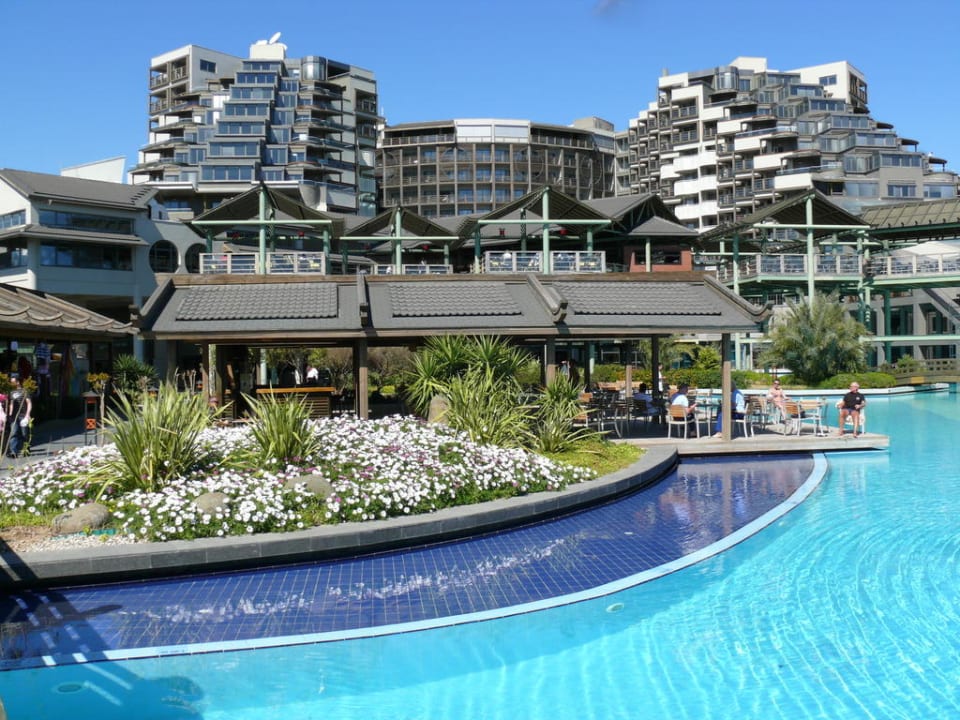 Pool und Hotel Limak Lara Deluxe Hotel & Resort