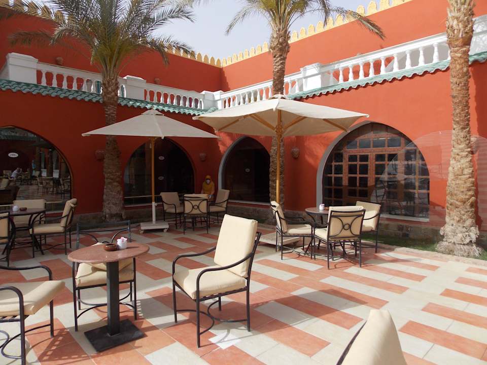 Бар Pickalbatros Alf Leila Wa Leila Resort - Neverland Hurghada