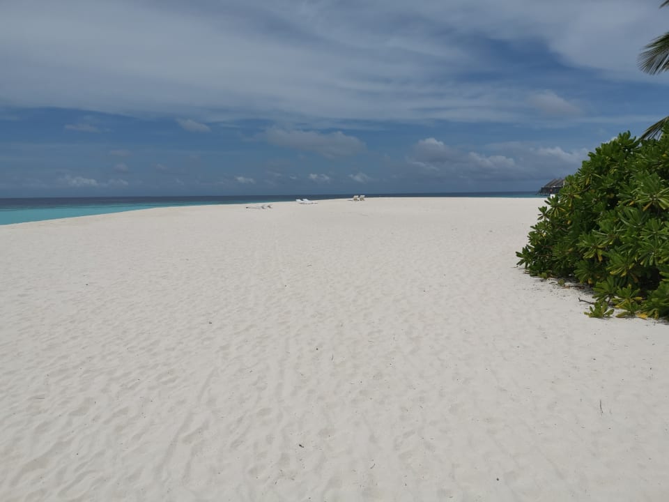 Strand Angaga Island Resort